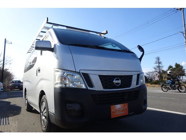 NV350 CARAVAN 4WD