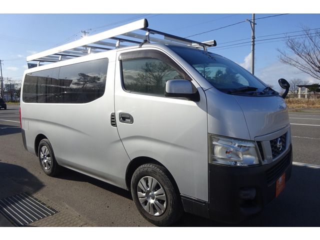 NV350 CARAVAN 4WD