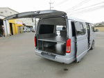 REGIUSACE 2WD van