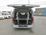 REGIUSACE 2WD van