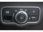 MERCEDES BENZ GLB