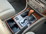 LANDCRUISER van