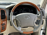 LANDCRUISER van