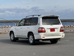 LANDCRUISER van
