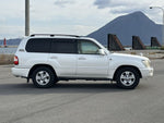 LANDCRUISER van