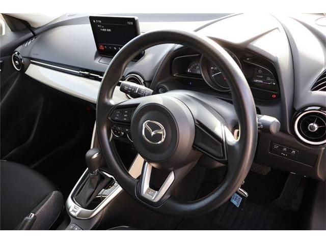 MAZDA2