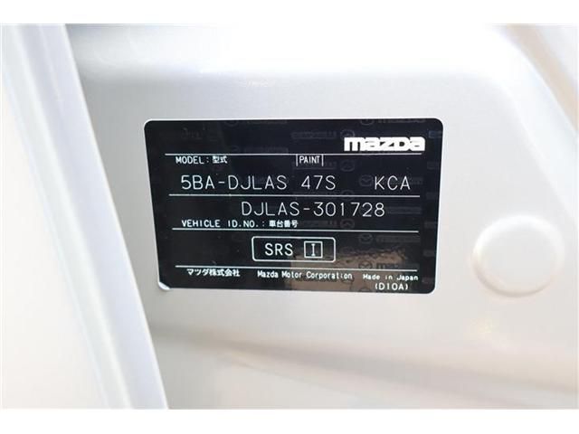 MAZDA2