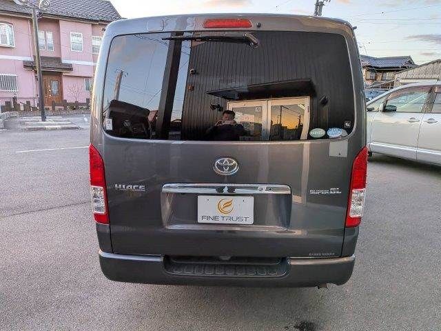 HIACE van 2WD