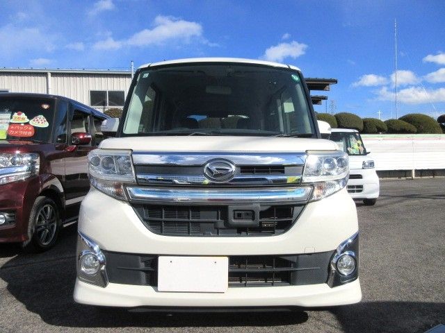 TANTO CUSTOM 4WD