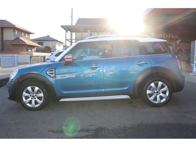 BMW MINI COOPER D CROSSOVER