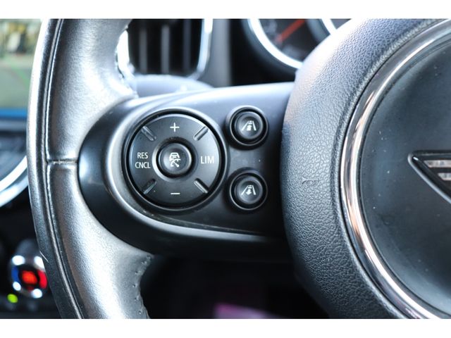 BMW MINI COOPER D CROSSOVER