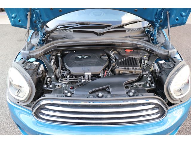 BMW MINI COOPER D CROSSOVER