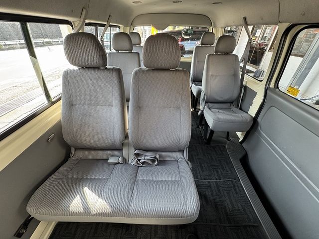 HIACE wagon 4WD