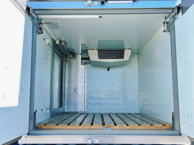 CARRY truck 4WD