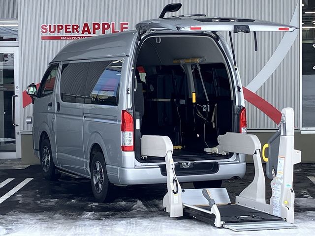 HIACE van 4WD