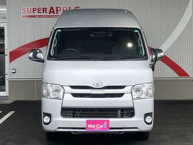 HIACE van 4WD