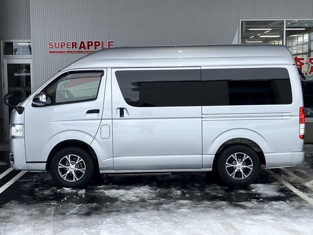 HIACE van 4WD