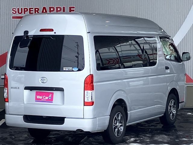 HIACE van 4WD