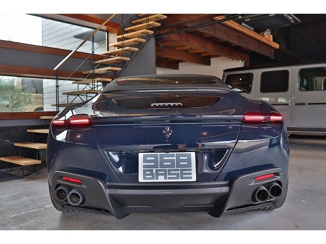 FERRARI Roma Spider
