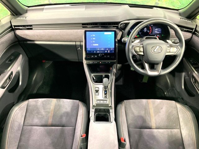 LEXUS LBX