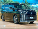 VOXY HYBRID