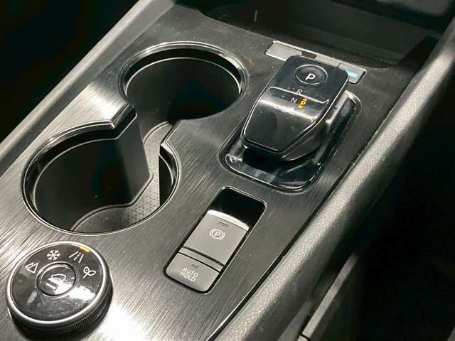 X-TRAIL HYBRID 4WD