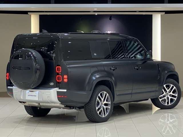 ROVER DEFENDER