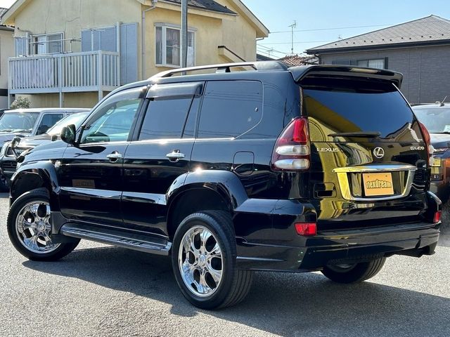 LANDCRUISER PRADO