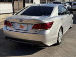CROWN sedan hybrid