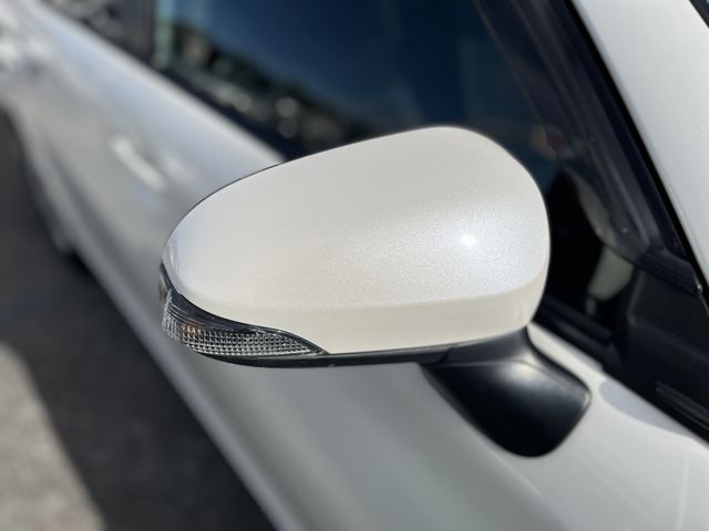 COROLLA FIELDER HYBRID
