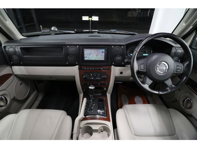 JEEP COMMANDER