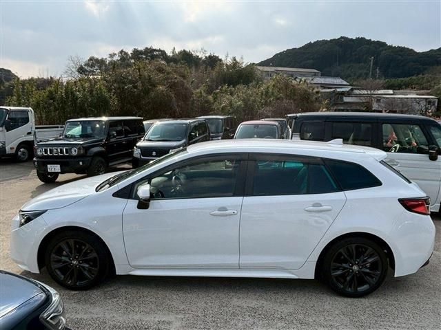 COROLLA TOURING HYBRID