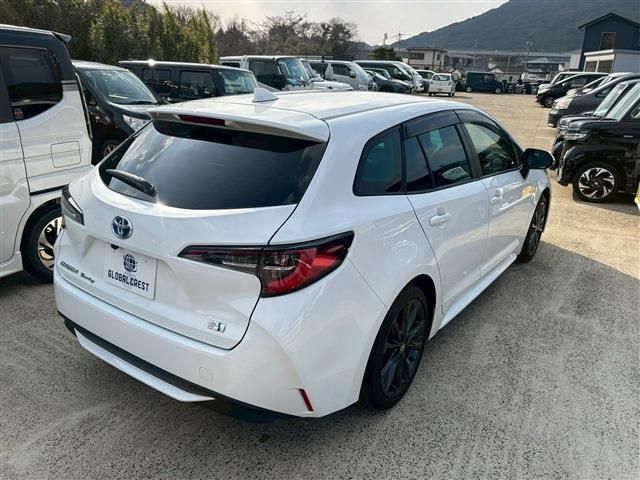 COROLLA TOURING HYBRID