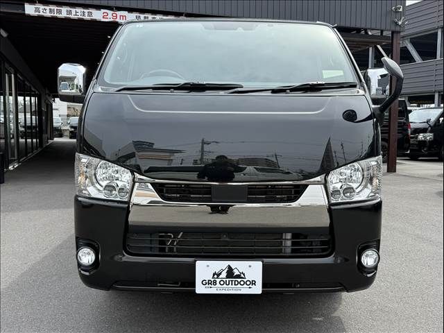 HIACE van 4WD