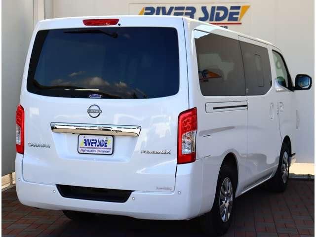 CARAVAN van 2WD