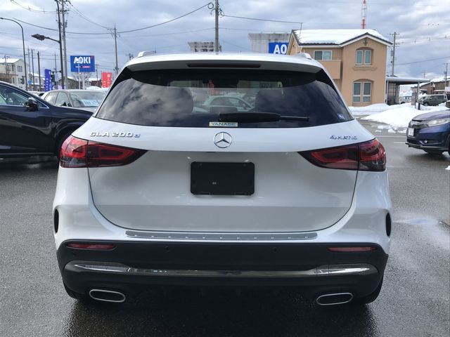 MERCEDES BENZ GLA class