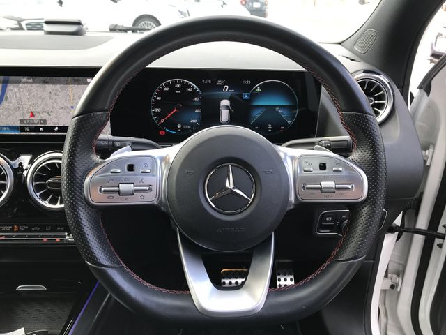 MERCEDES BENZ GLA class