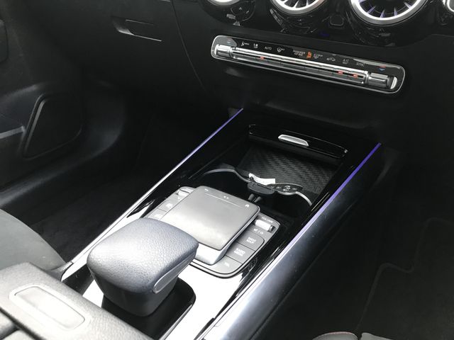 MERCEDES BENZ GLA class