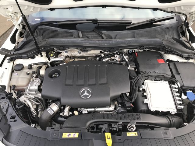 MERCEDES BENZ GLA class