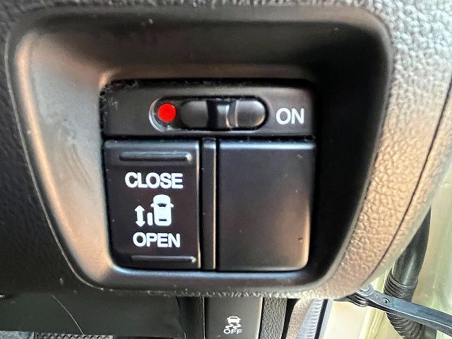 N-BOX CUSTOM