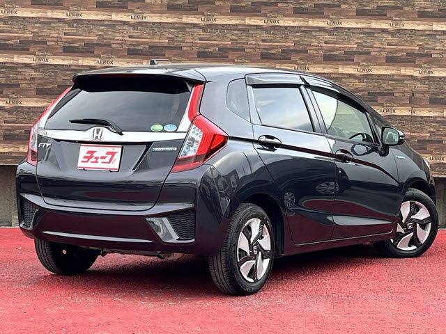 FIT HYBRID