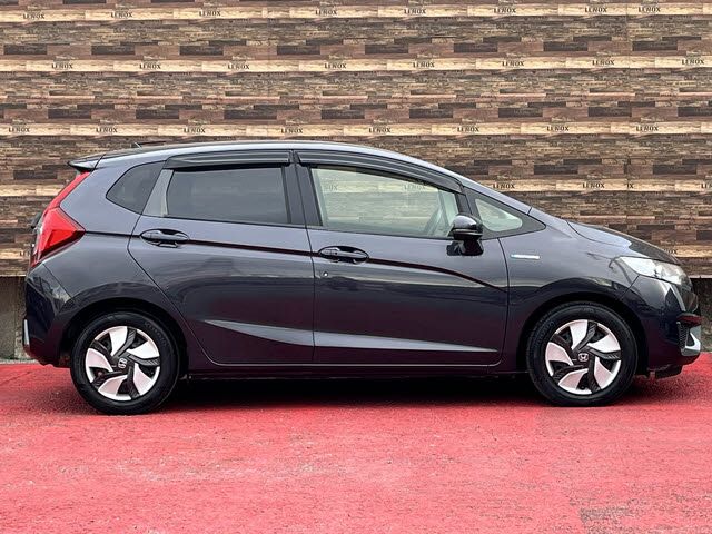 FIT HYBRID