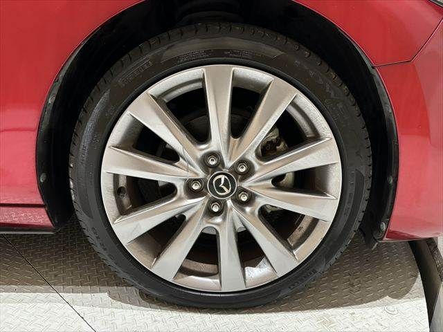 MAZDA3 SEDAN