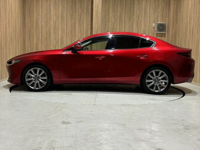 MAZDA3 SEDAN