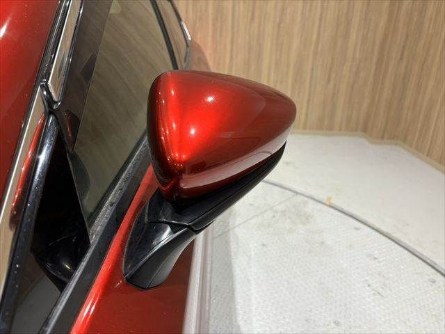 MAZDA3 SEDAN