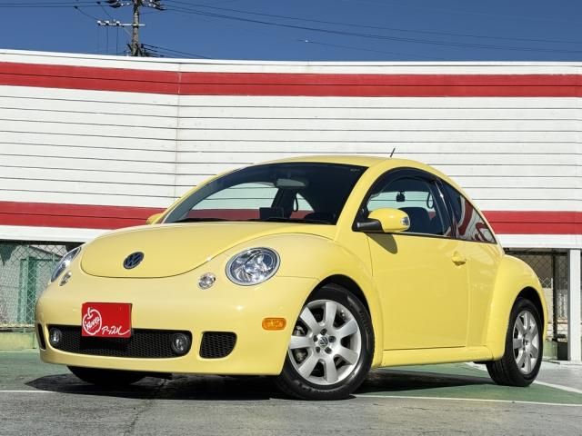 VOLKSWAGEN BEETLE