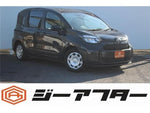 SIENTA HYBRID
