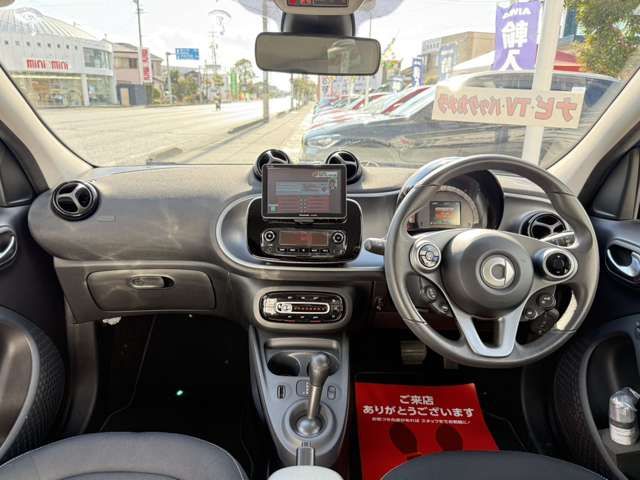 SMART FORFOUR