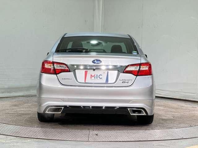 LEGACY B4