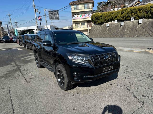 LANDCRUISER PRADO
